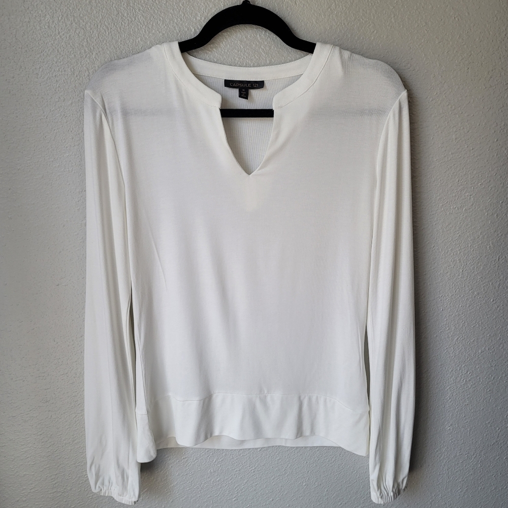 Capsule 121 NEW The Power Split Neck Long Sleeve Top Size Small In Ivy